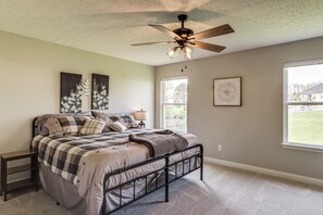 House (5 Bedrooms) | Interior