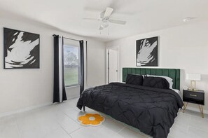 3 bedrooms, iron/ironing board, free WiFi, bed sheets