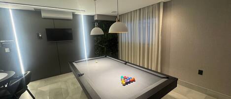 Apartment | Game room