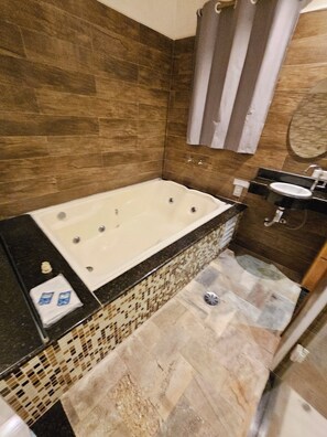 Superior Suite, 1 Queen Bed, Non Smoking, Private Bathroom - Hotel Estrela Carapicuiba (Carapicuiba)