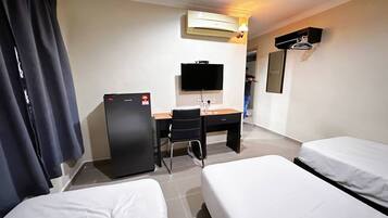 Free WiFi, bed sheets