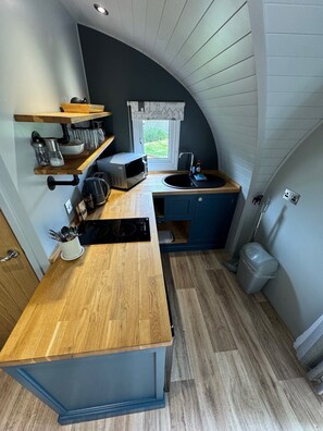 Fridge, microwave, oven, electric kettle