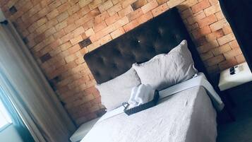 Apartamento conforto, vista para o pátio | 1 quarto, Wi-Fi de cortesia, roupa de cama