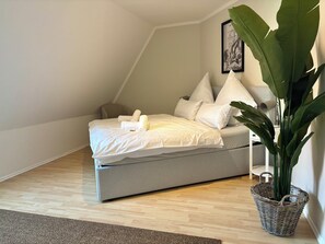 2 bedrooms, travel crib, WiFi, bed sheets