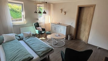 2 chambres, coffres-forts dans les chambres, Wi-Fi, draps fournis