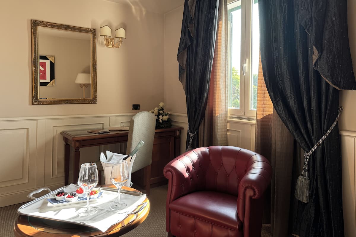 Suite | Schreibtisch