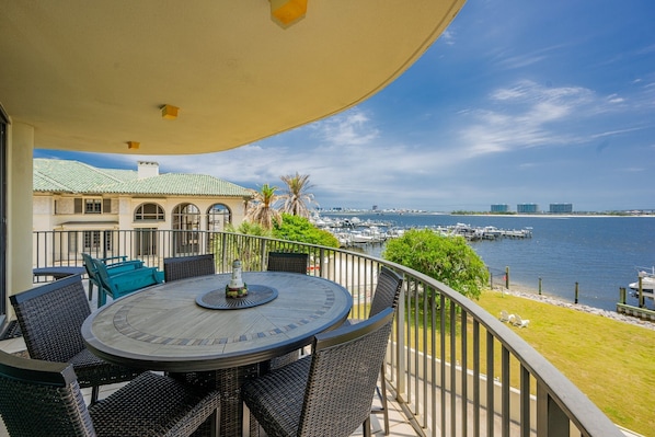 Condo, 3 Bedrooms | Outdoor dining
