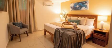 Quality linens, sofa and plush pillows