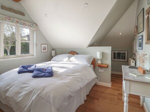 1 bedroom, individually decorated, individually furnished, free WiFi - Bentley Rise (Lyme Regis)