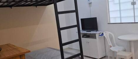 1 間睡房、熨斗/熨衫板、Wi-Fi、床單