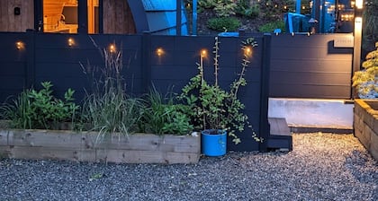 Luxury Glamping Escape - Hot tub - West Coast Scotland