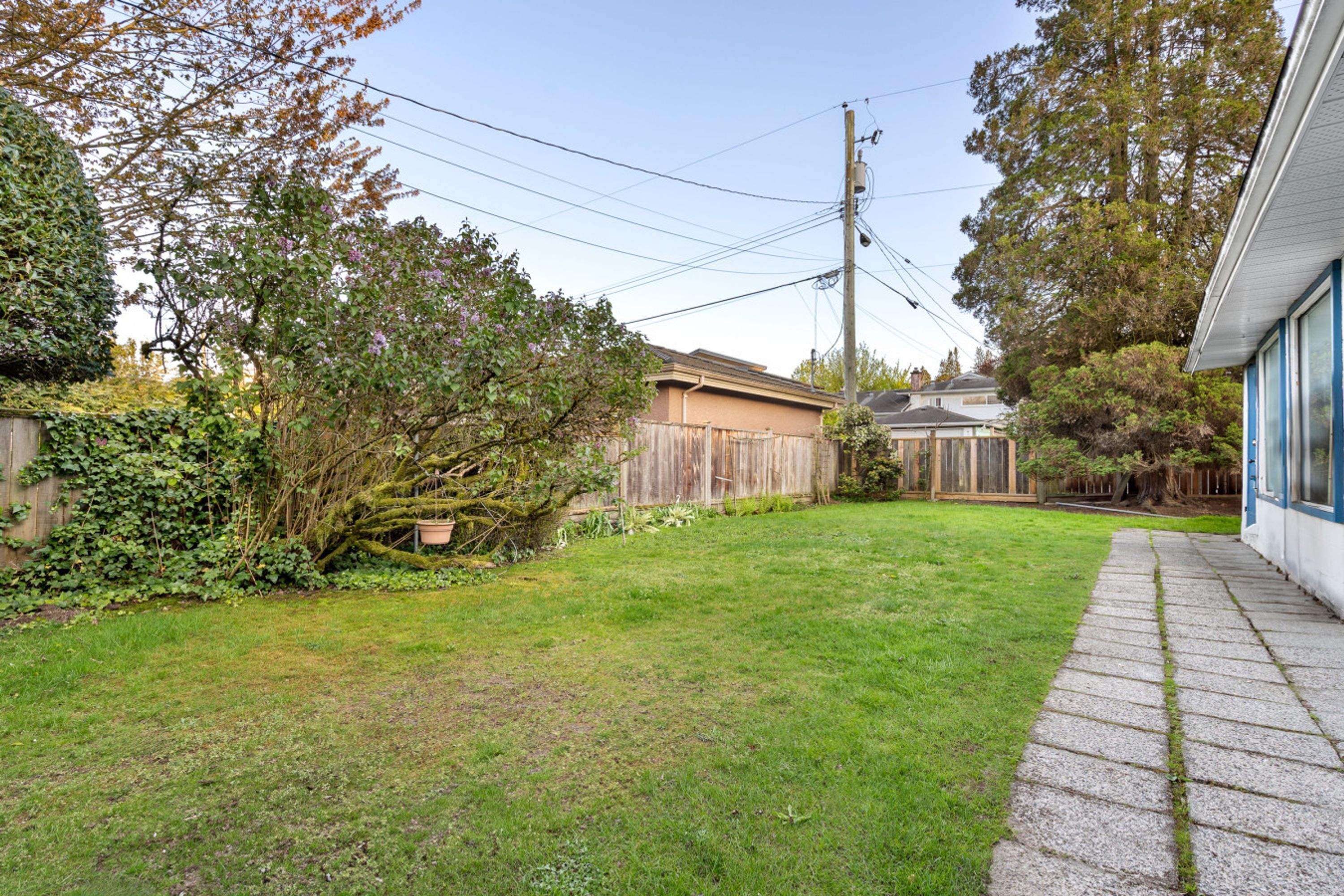 House | 5 bilik tidur 