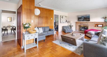 Spacious Home w Indoor Pool