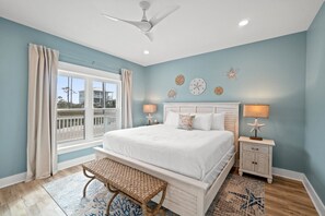 4 間睡房、熨斗/熨衫板、免費 Wi-Fi、床單