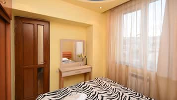 Blackout drapes, iron/ironing board, free WiFi