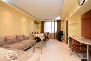Living area - Apartment on Tumanyan street (Yerevan)