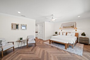 7 habitaciones, tabla de planchar con plancha y wifi gratis 