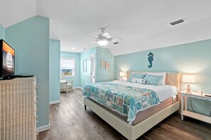 4 bedrooms, iron/ironing board, free WiFi, bed sheets