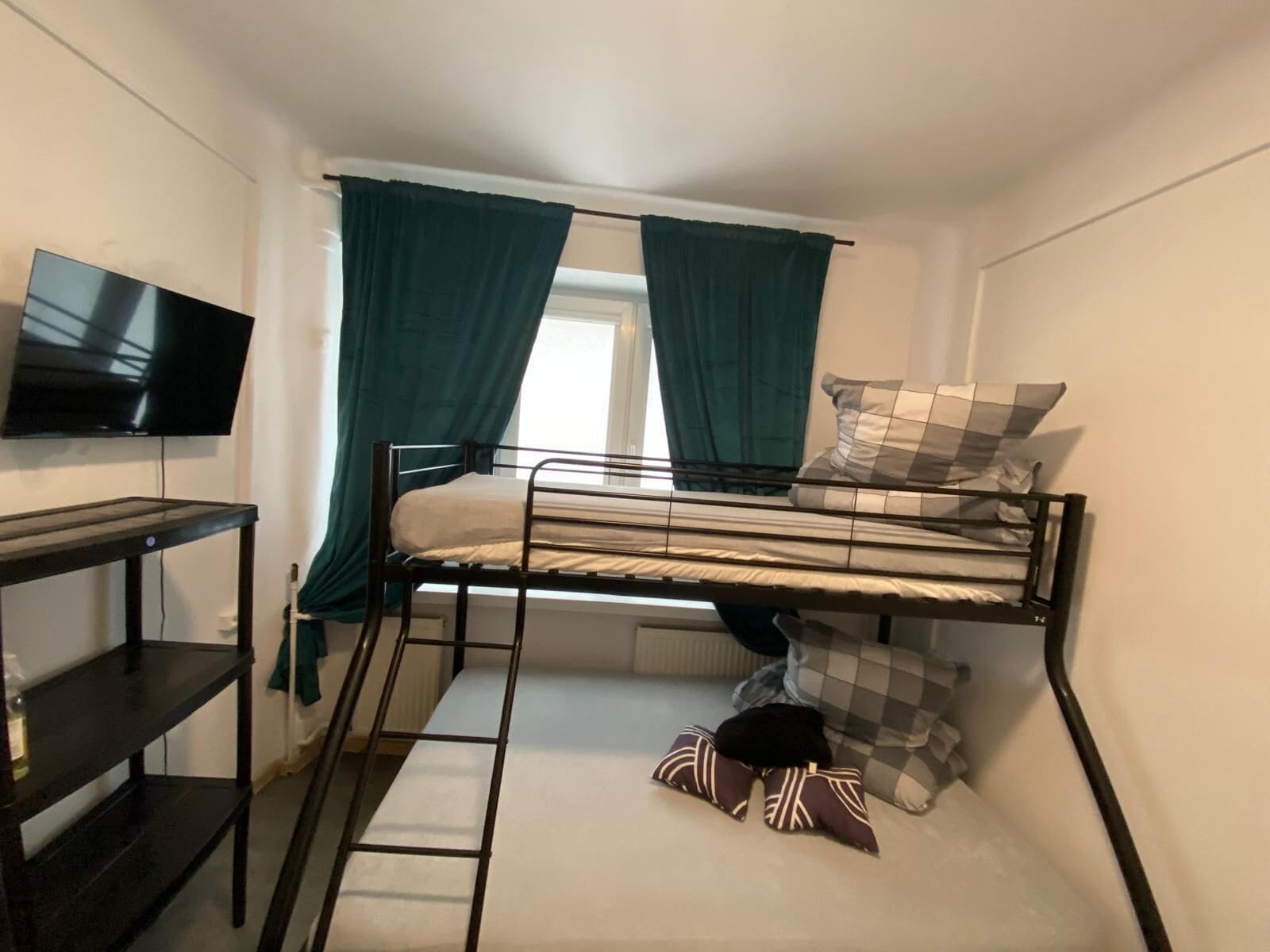 Eenvoudige tweepersoonskamer