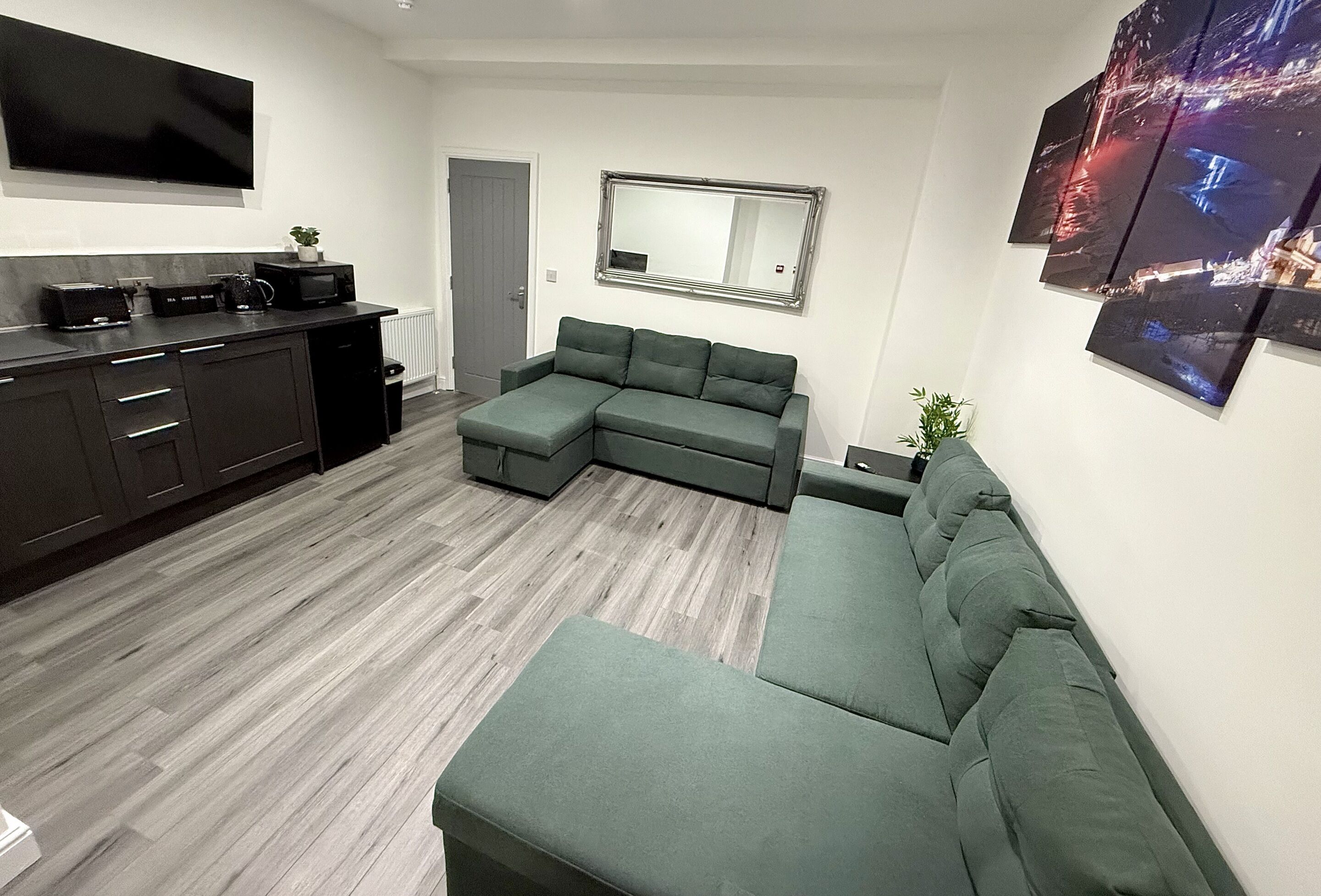 Superior Suite With Spa Bath - Blackpool