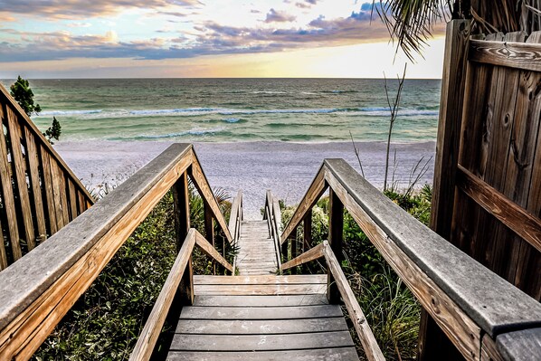 Strand