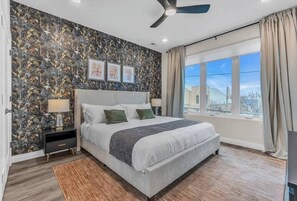 4 chambres, fer et planche à repasser, lit parapluie, Wi-Fi gratuit