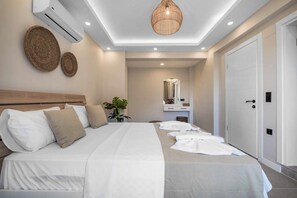 4 bedrooms, WiFi, bed sheets