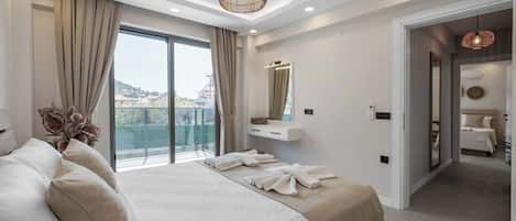 4 bedrooms, WiFi, bed sheets