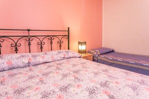 4 chambres, Wi-Fi gratuit, draps fournis