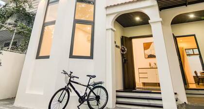 Brand-New 2025 6BR Villa / Free Pick up / BBQ