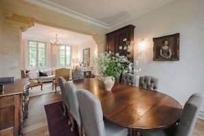 Dining - Château Lacoste - fairytale château in the heart of Bordeaux wine country w pool (Pujols)