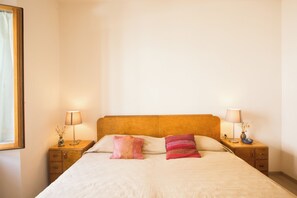 2 Schlafzimmer, Bügeleisen/Bügelbrett, Reisekinderbett, WLAN