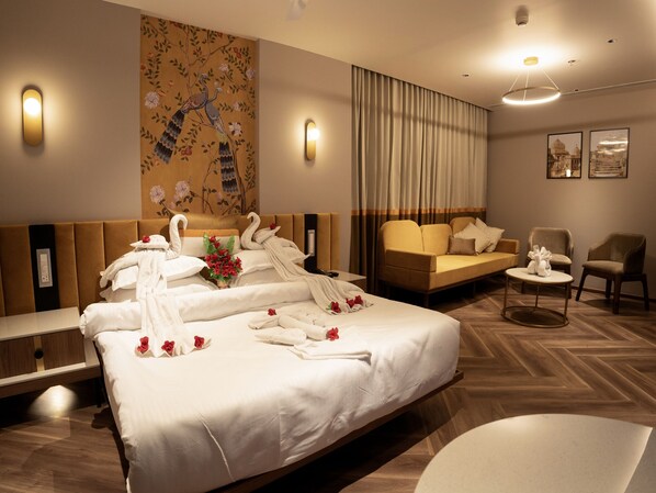 Premium Suite | Desk, soundproofing, free WiFi