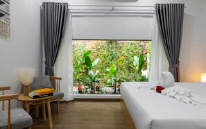 5 chambres, fer et planche à repasser, Wi-Fi gratuit, draps fournis