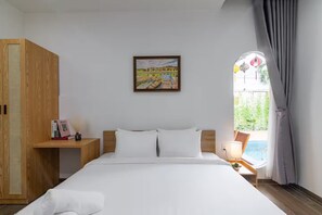 5 chambres, fer et planche à repasser, Wi-Fi gratuit, draps fournis