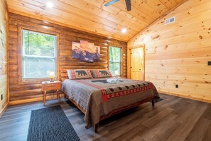 3 Schlafzimmer, Schreibtisch, Bügeleisen/Bügelbrett, kostenloses WLAN