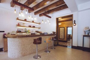 Bar (en la propiedad)