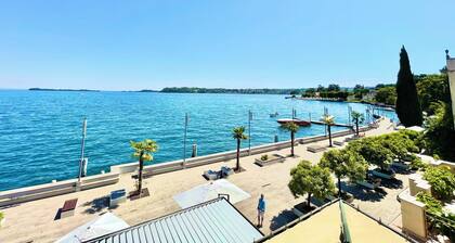 D1MORA Riviera - lake front with fantastic view