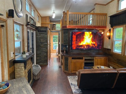 Homey Villa with Loft in Bloomington