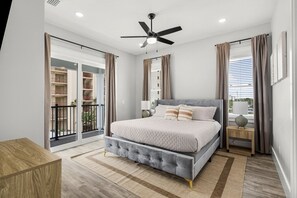 6 bedrooms, desk, iron/ironing board, travel crib - Sunrise Terrace - Pool, Beach Access, Rooftop Deck (Panama City Beach)