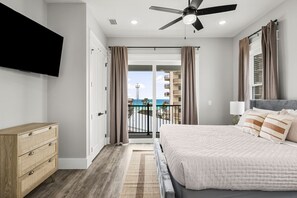 6 dormitoris, escriptori i planxa i posts de planxar 