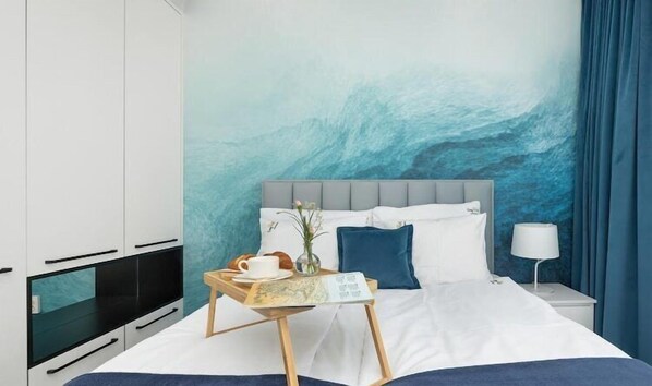 1 bedroom, iron/ironing board, travel cot, free WiFi