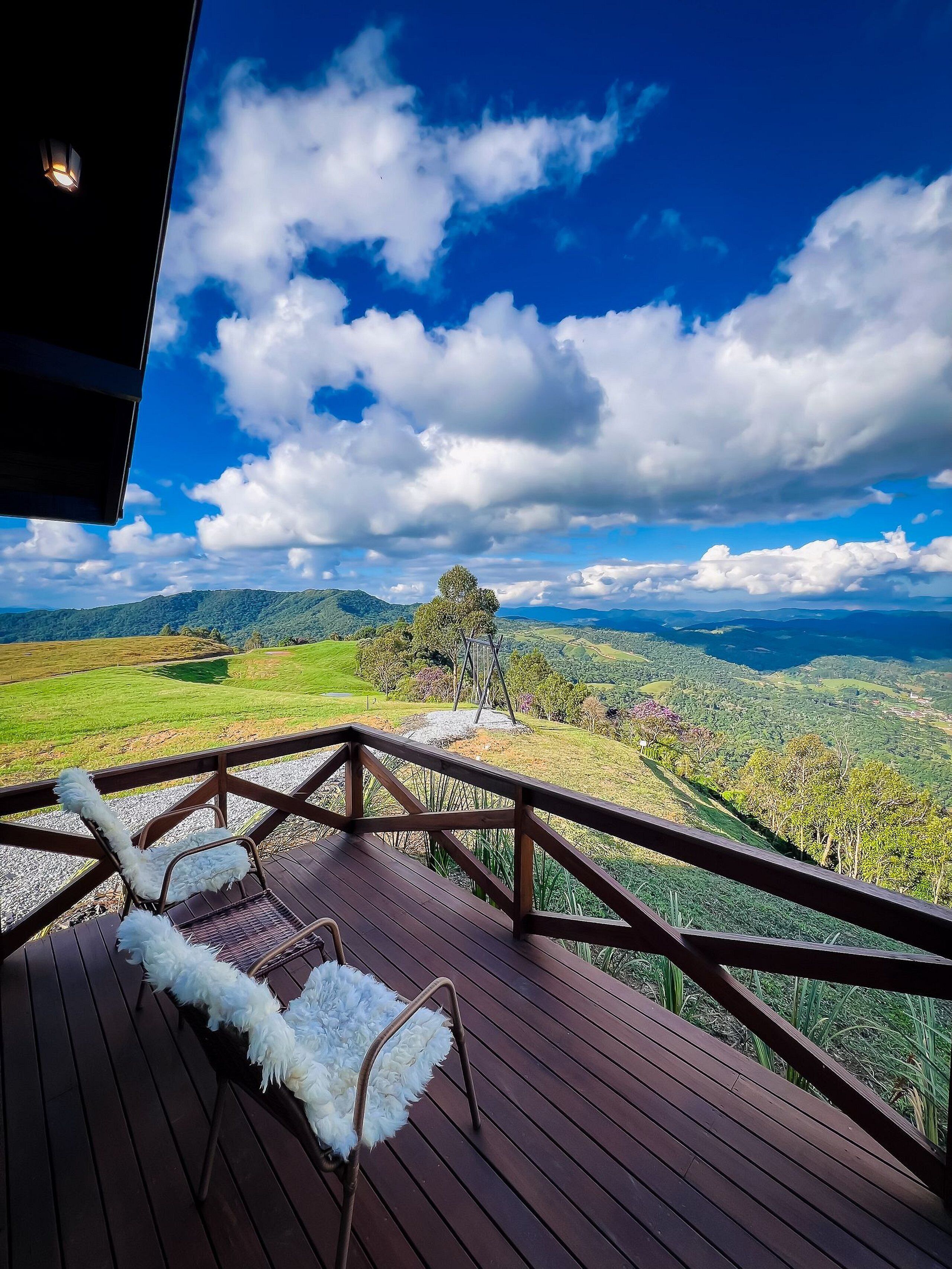 Hytte til brudepar - boblebad - bjergudsigt | Hawaiiansk terrasse
