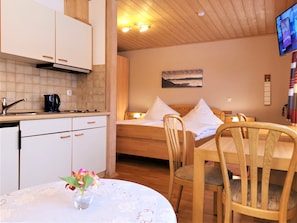Apartment, Nichtraucher | 1 Schlafzimmer, Zimmersafe, Verdunkelungsvorhänge, kostenloses WLAN