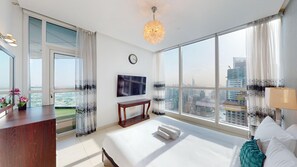 3 dormitorios, escritorio, tabla de planchar con plancha y wifi gratis