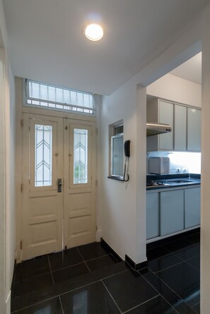 Apartment, Smoking | 3 bedrooms