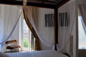 Deluxe Double Room, Balcony | 1 bedroom, free WiFi