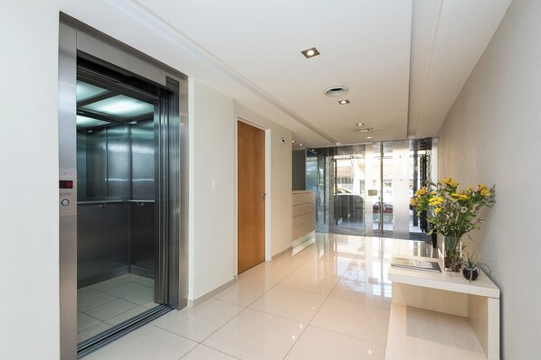 Reception - Apart Hotel Independencia - Luz y Fuerza (Buenos Aires)