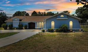 المنشأة من الخارج