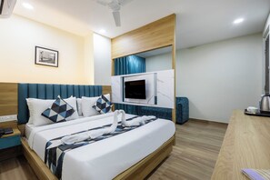 Premium Double Room | Premium bedding, memory-foam beds, desk, soundproofing - Whiteridge Premium Hotel Hitech city (Hyderabad)